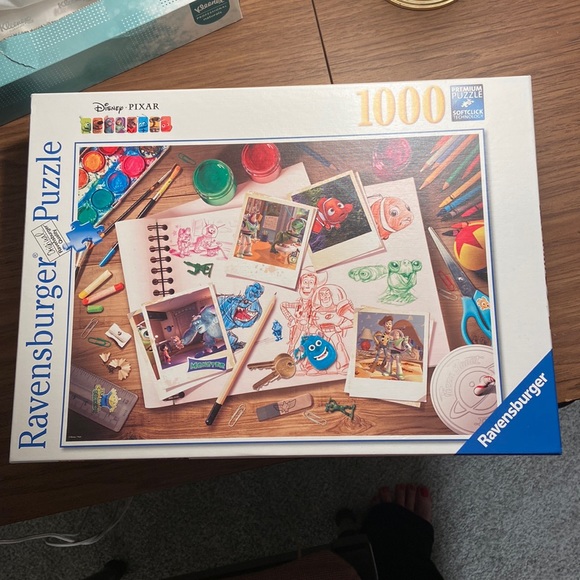 Other - Ravens burger Disney Pixar Puzzle